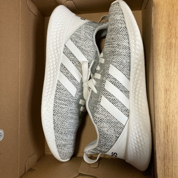 Adidas Running new unisex shoes - Picture 3 of 4